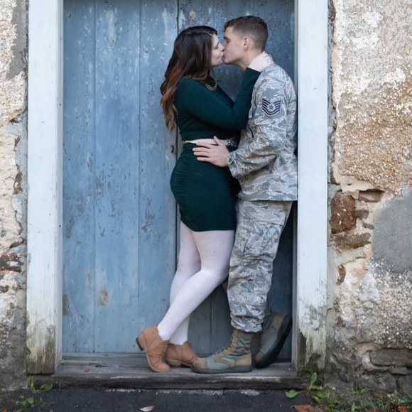 Meet your Posher, Kimberly - Picture 1 of 1